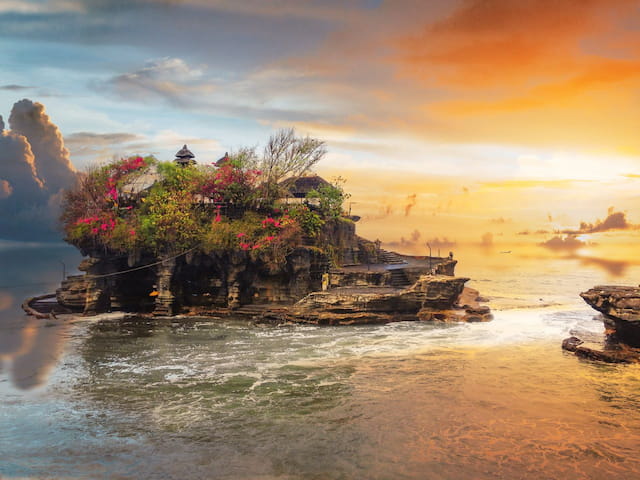 Tanah Lot